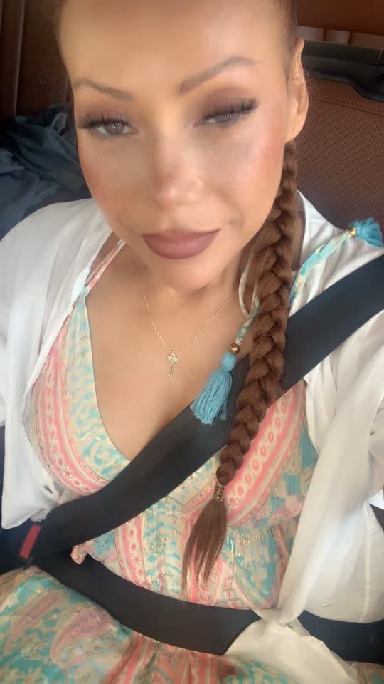 Lara Tinelli photo 3